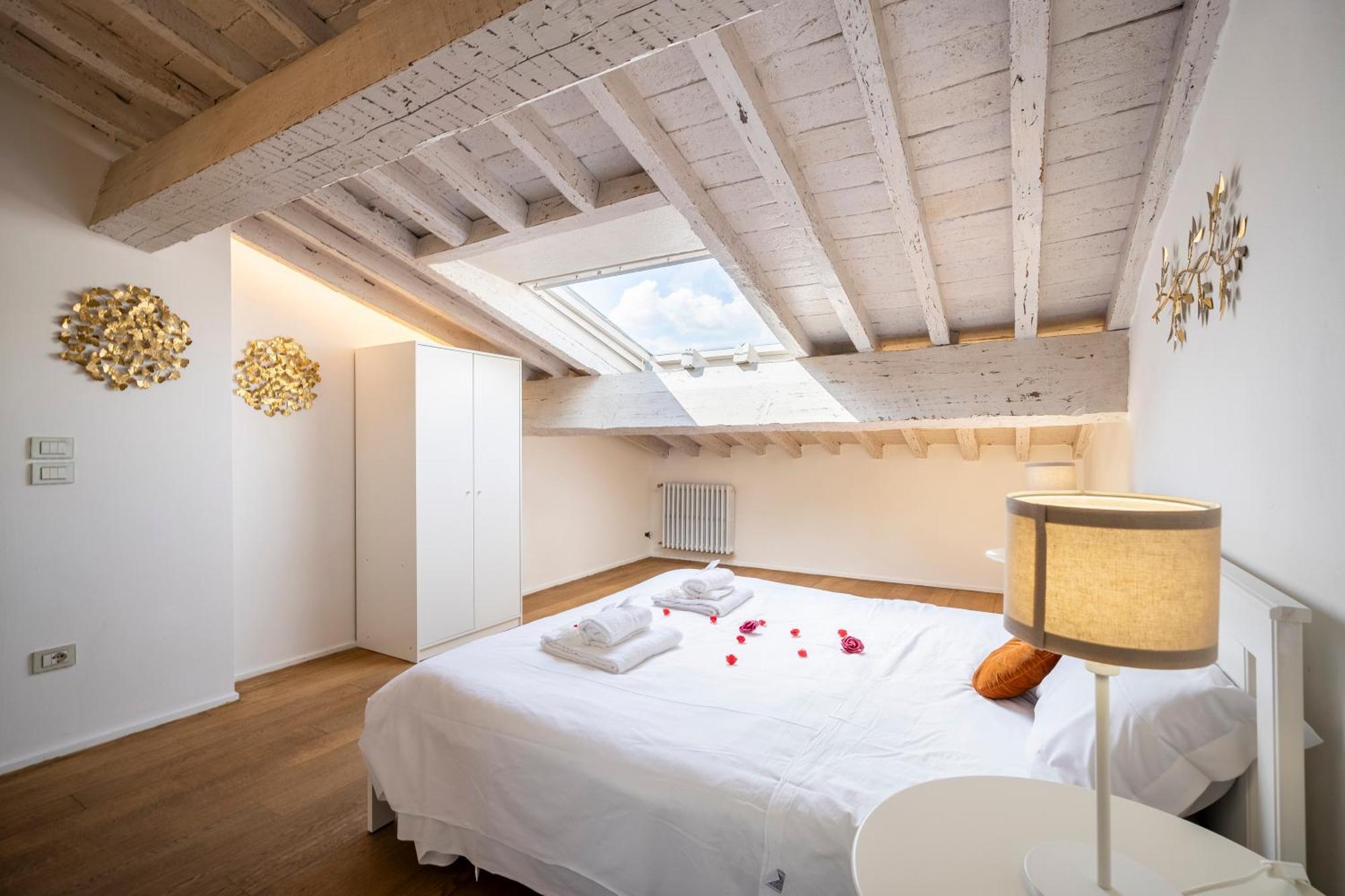 Duomo View And Hammam Apartment Florence Exterior photo